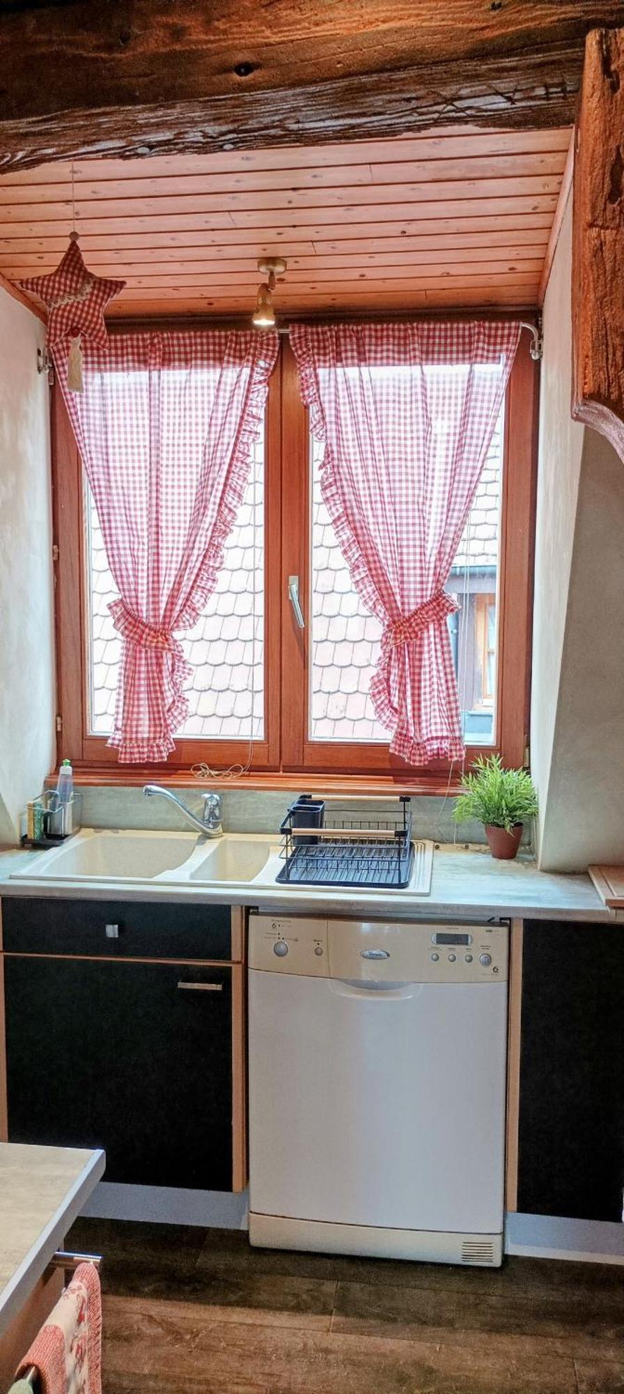 Un Balcon Sur Les Toits Apartment Beblenheim Bagian luar foto