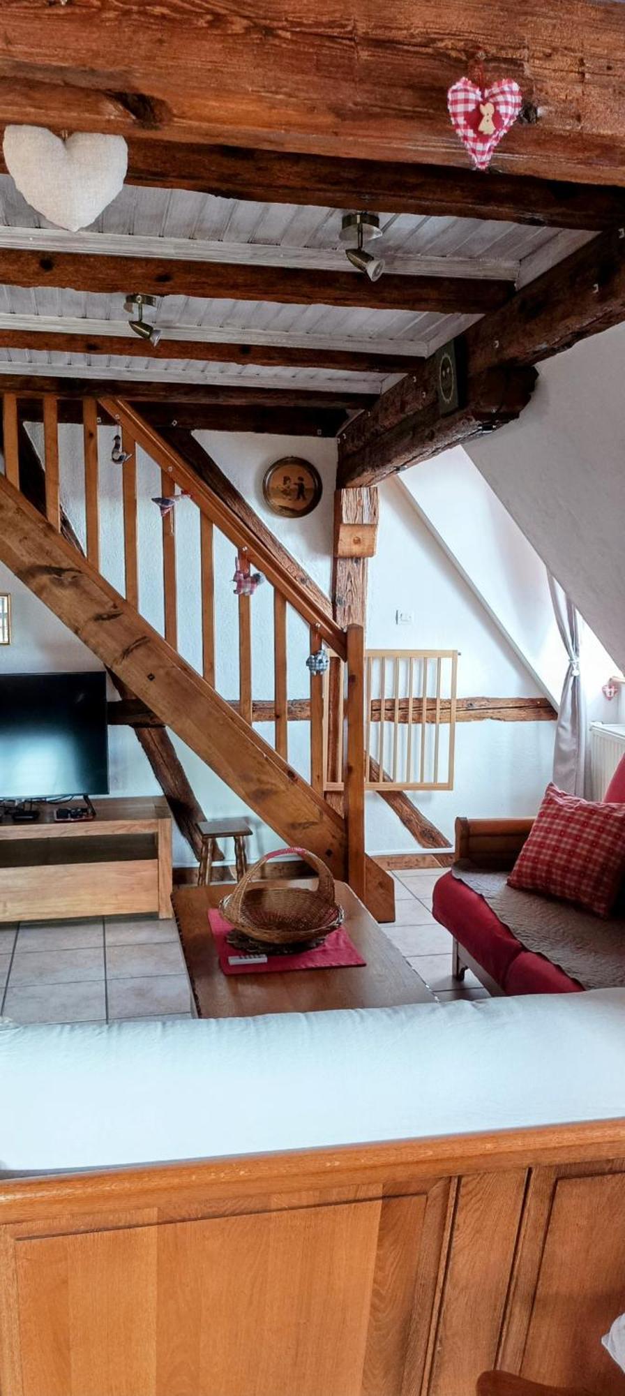 Un Balcon Sur Les Toits Apartment Beblenheim Bagian luar foto